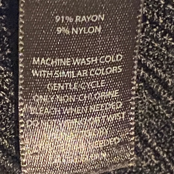 White Black Sweater Chic Classic Pull-On Short-Sleeve Gold Button Crew Neck Med - Picture 3 of 11